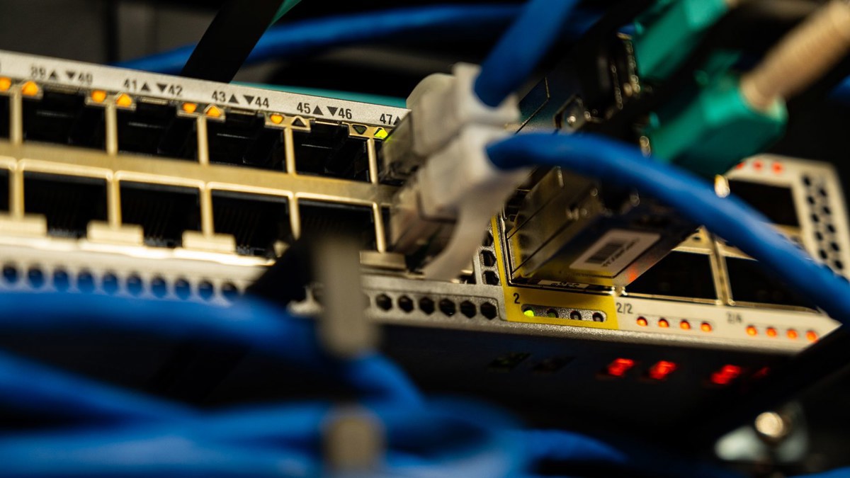 CISA and allies warn Russian FSB-linked actors are targeting vulnerable routers