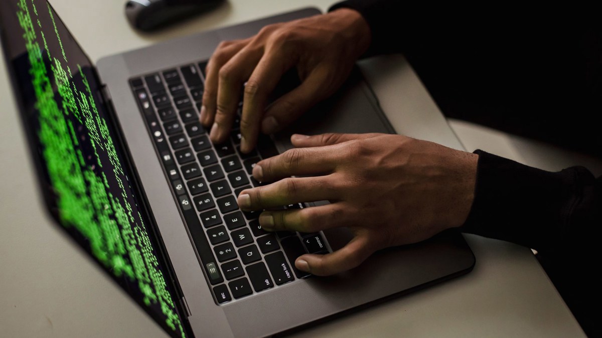 Microsoft details ACR Stealer campaigns using ClickFix lures and living-off-the-land tools